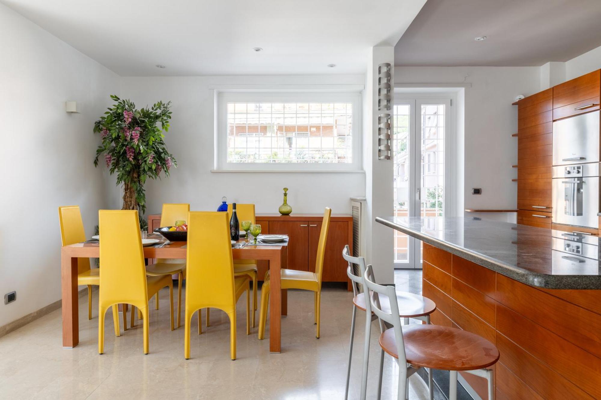 Eur Luxury For 4pp 2 Bedrooms Apartment Rom