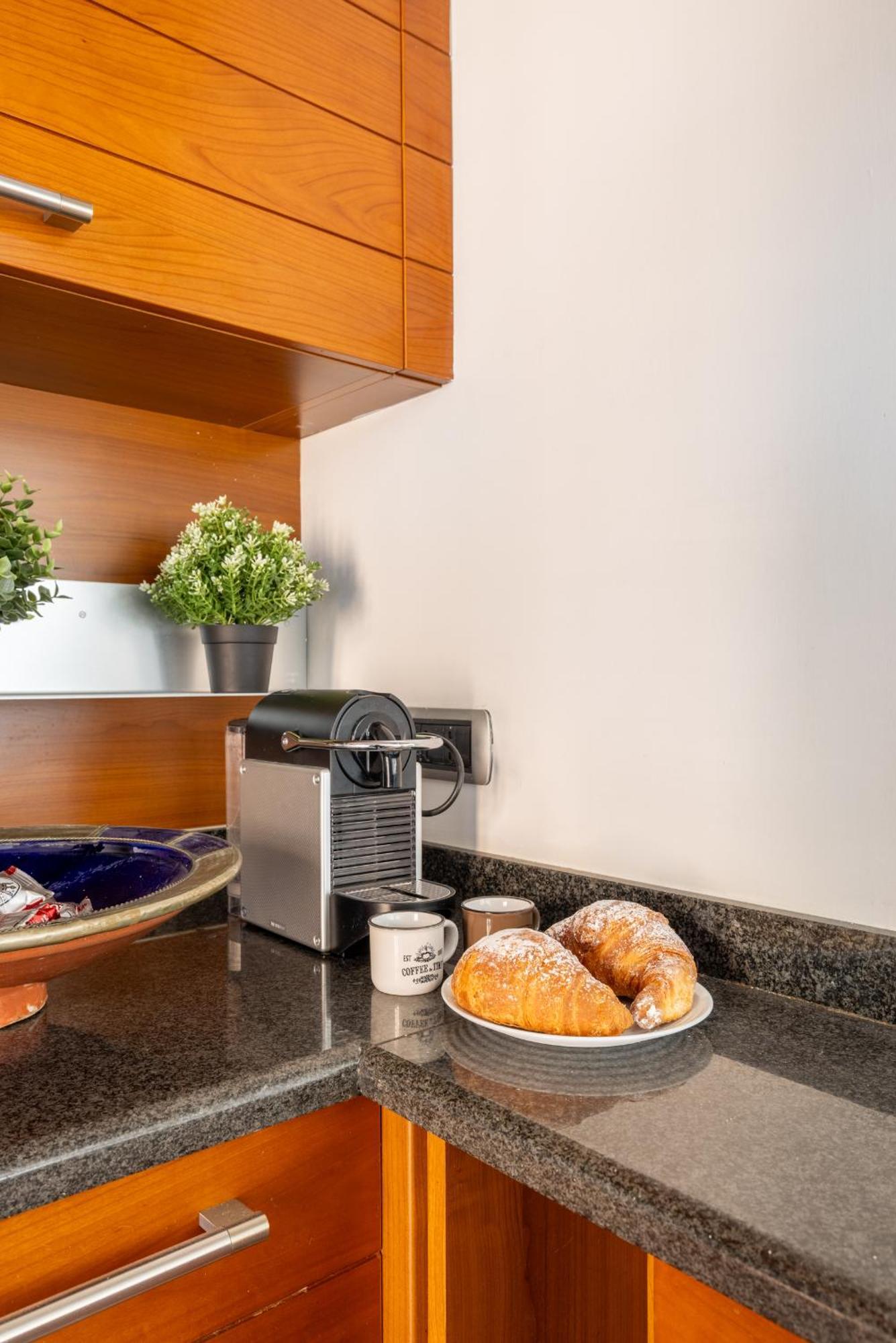 Eur Luxury For 4pp 2 Bedrooms * Rom